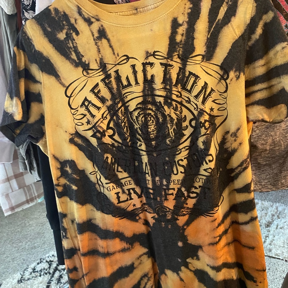 ACMC ROSE Affliction shirt - Picture 4 of 4